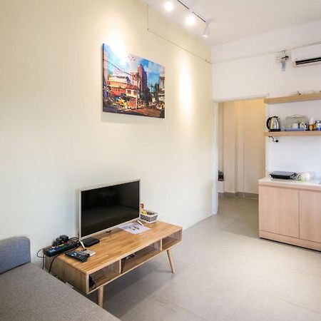 Scandinavian Apartment With Balcony In Bui Vien Ho Chi Minh City Exterior photo