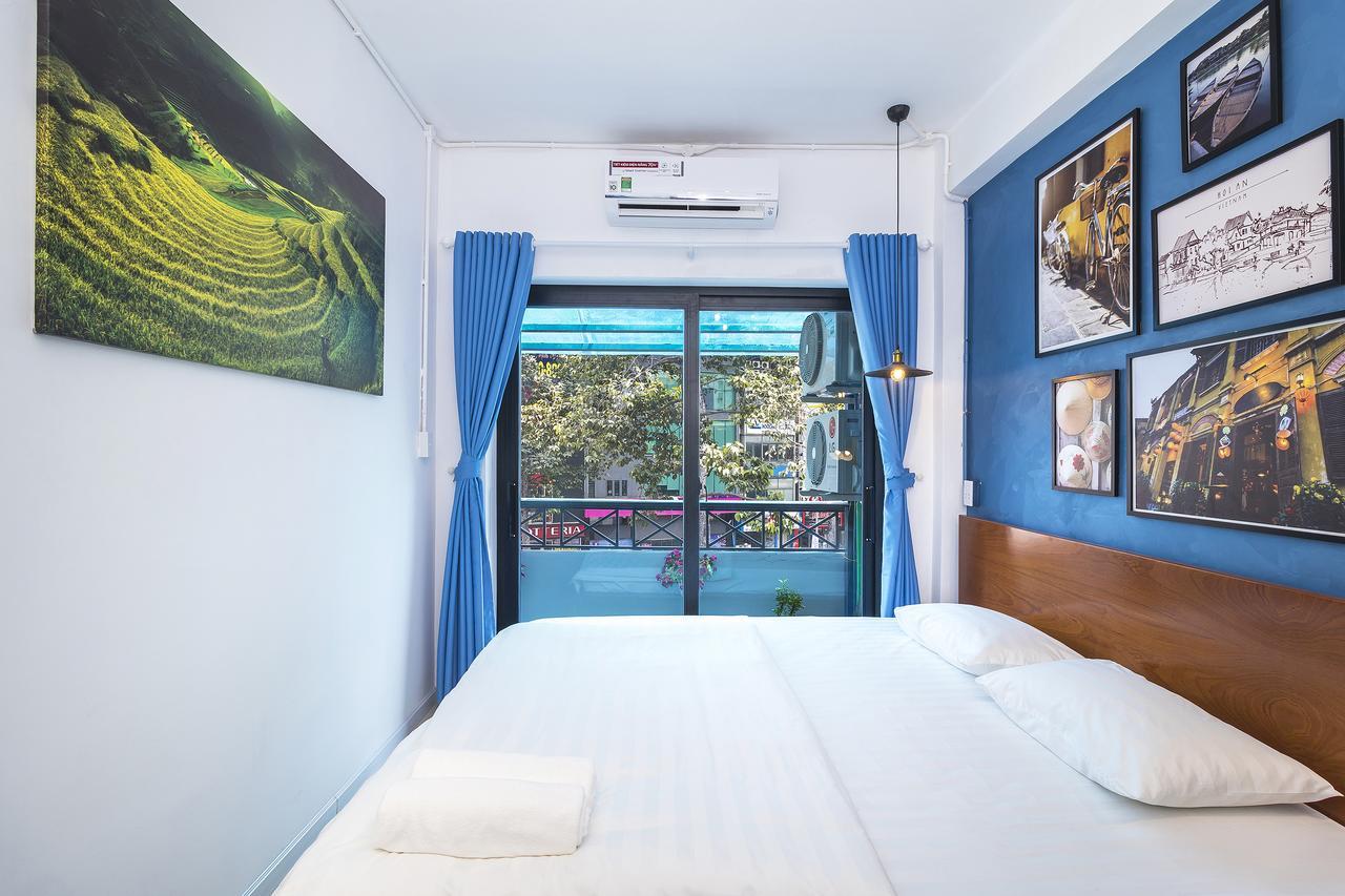 Scandinavian Apartment With Balcony In Bui Vien Ho Chi Minh City Exterior photo