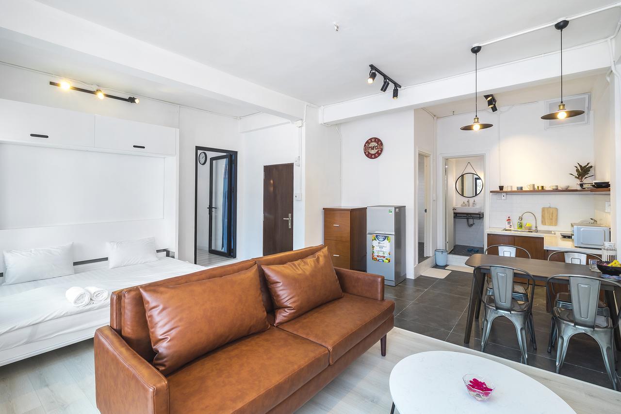 Scandinavian Apartment With Balcony In Bui Vien Ho Chi Minh City Exterior photo